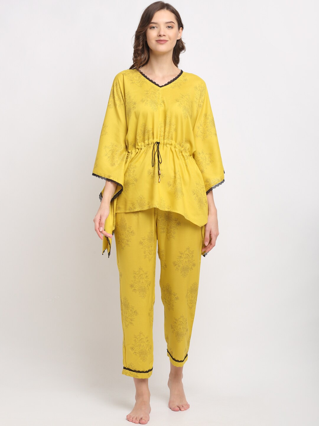 

EROTISSCH Women Yellow & Black Printed Kaftan Night suit
