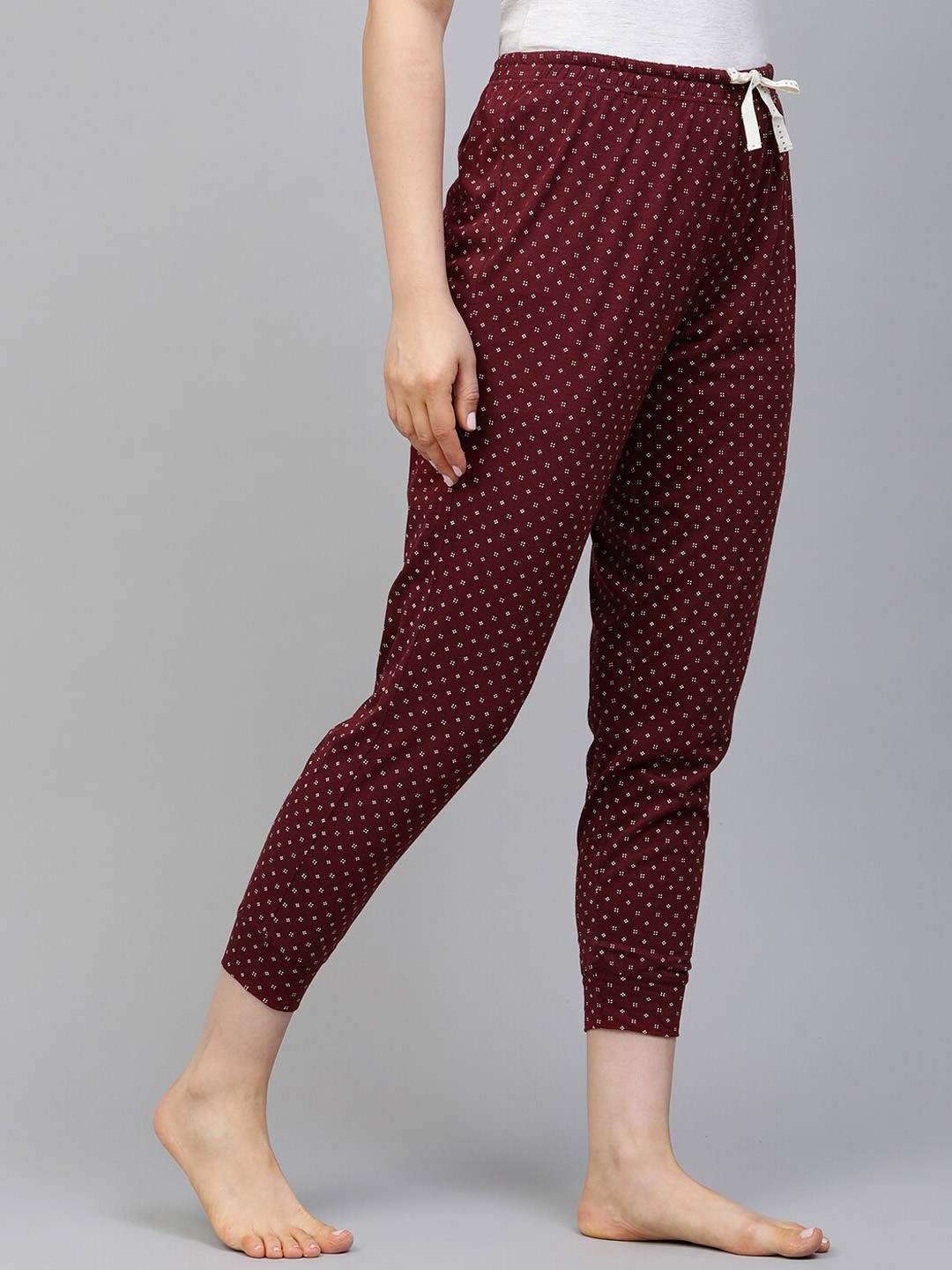 

Chemistry Women Maroon & White Printed Cropped Lounge Pants