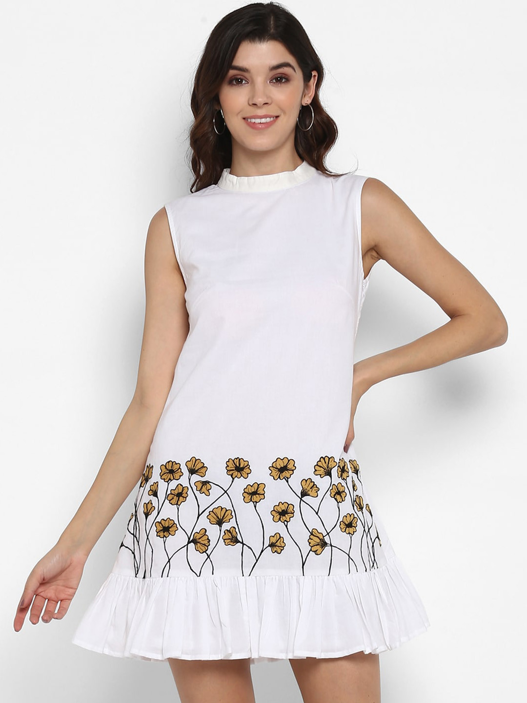 

DEEBACO White Floral A-Line Mini Dress