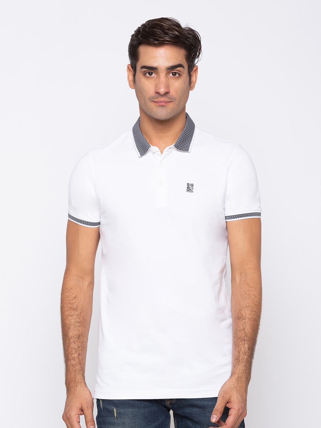 

SPYKAR Men White Polo Collar Slim Fit T-shirt