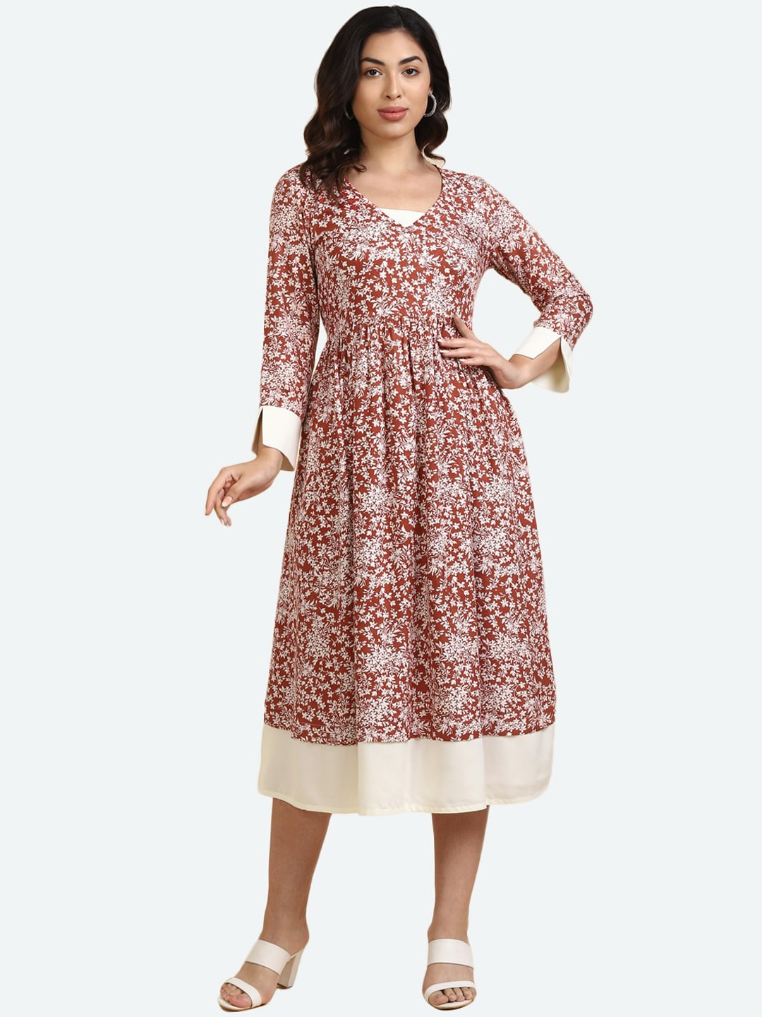 

DEEBACO Brown & Off-white Floral Printed Midi Fit & Flare Dress