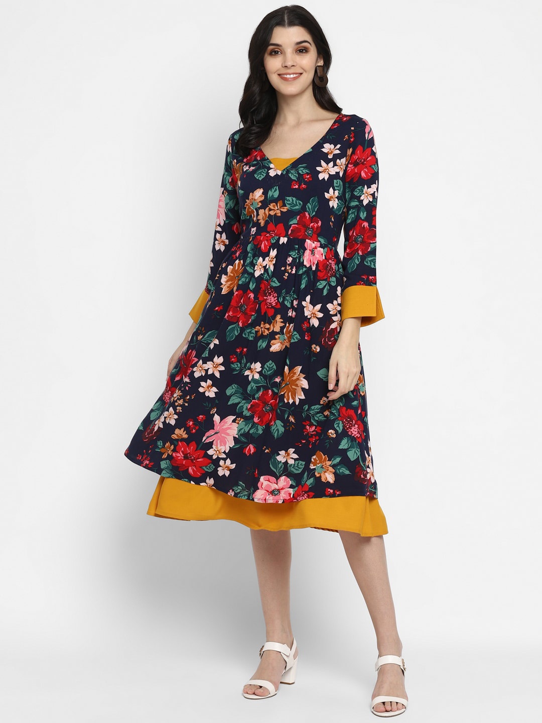 

DEEBACO Women Black & Red Floral Printed Midi Dress