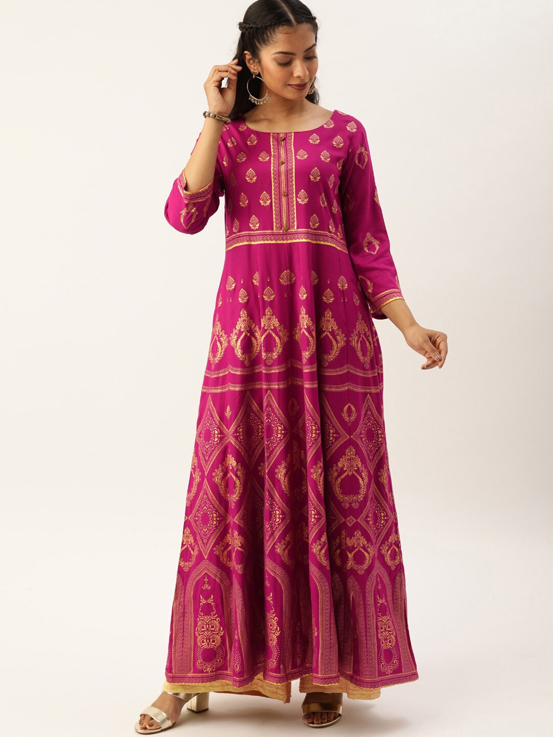 

Varanga Women Magenta Printed Gotta Patti Anarkali Kurta