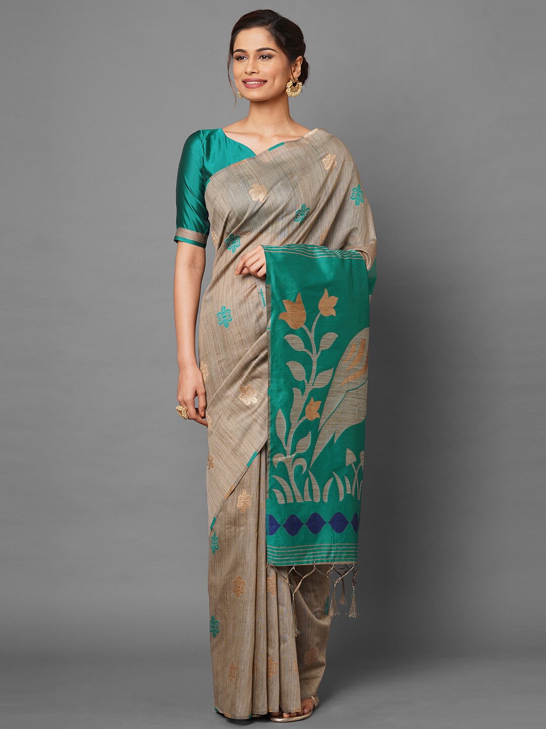 

Mitera Beige & Green Woven Design Silk Cotton Saree