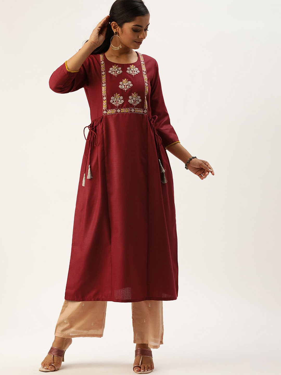 

Varanga Women Maroon Ethnic Motifs Yoke Design Thread Work Kurta