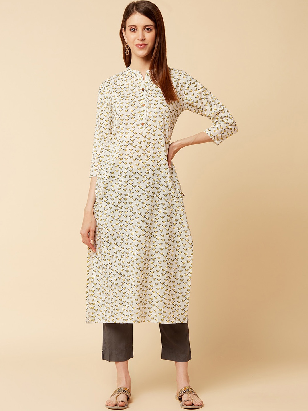 

KSUT Women Cotton White Quirky Printed Straight Kurta