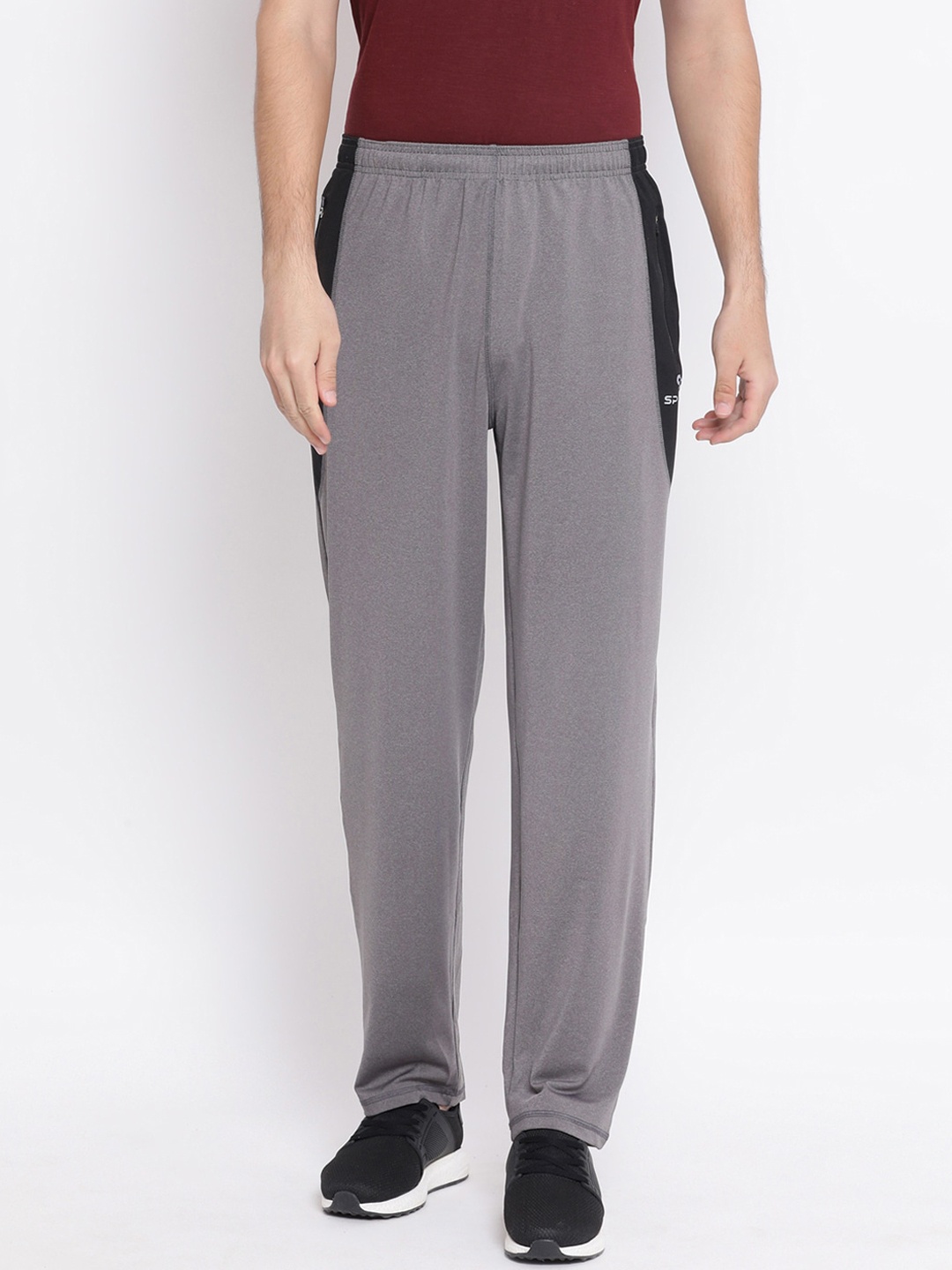 

Spolei Men Grey & Black Solid Slim-Fit Track Pants
