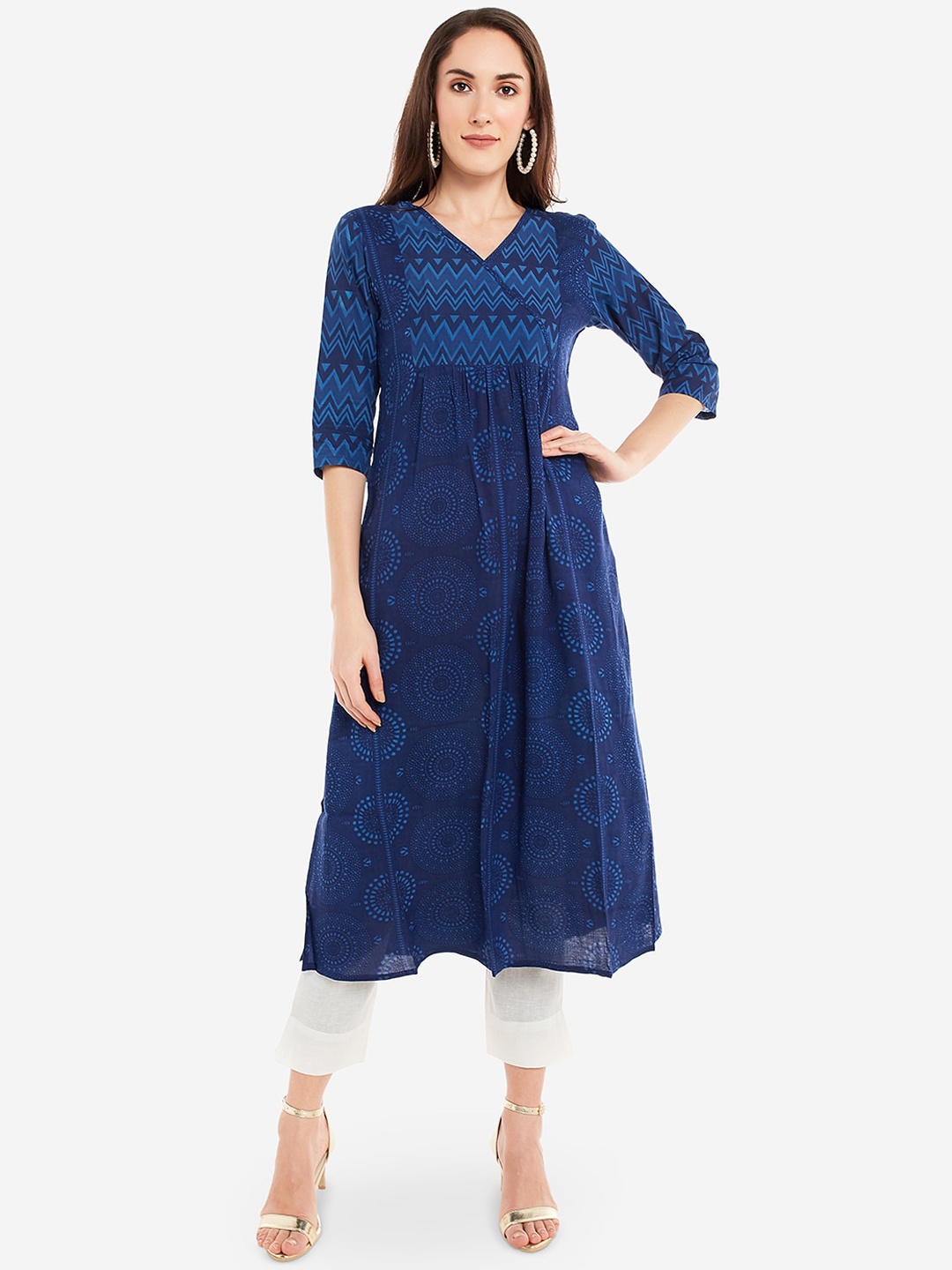 

Desi Weavess Women Blue Ethnic Motifs Printed Kurta