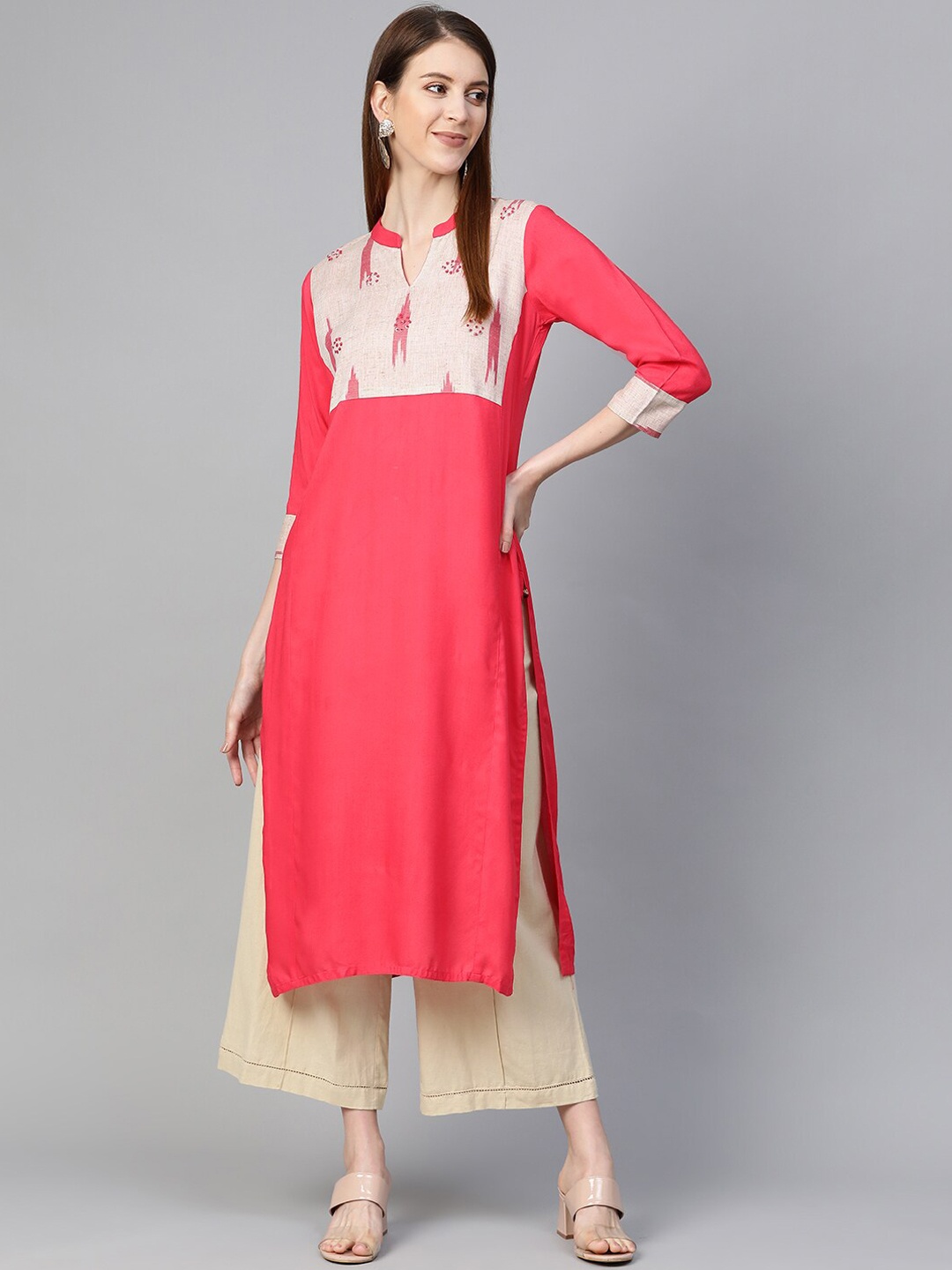 KSUT Women Coral Paisley Yoke Design Flared Sleeves Kurta