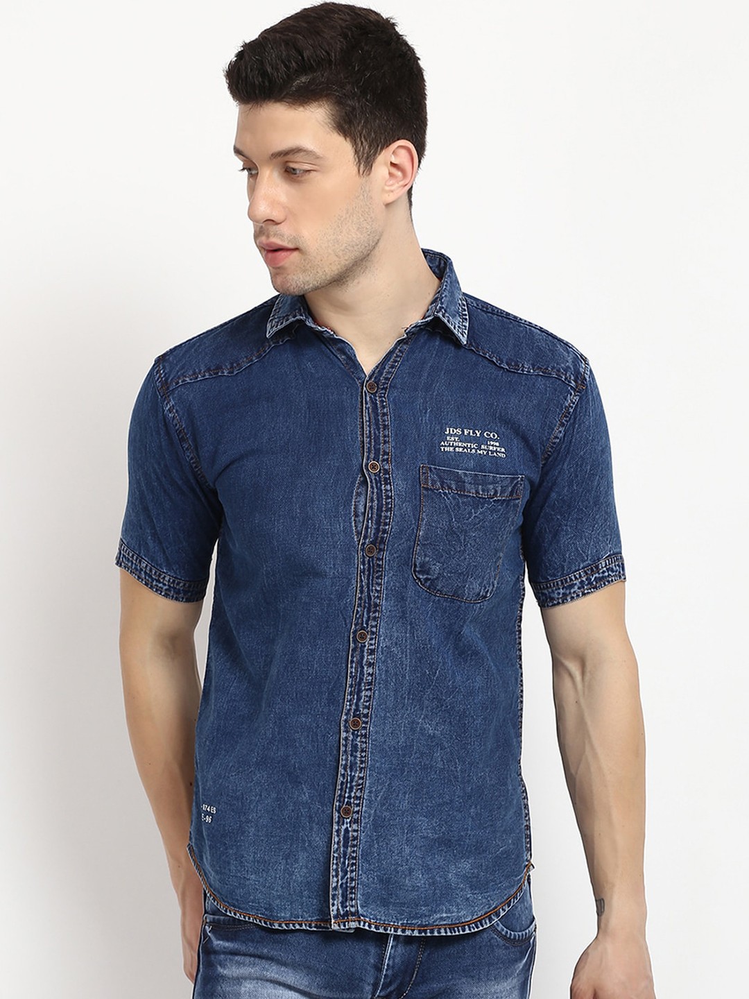 

V2 Value & Variety Men Blue Slim Fit Faded Casual Shirt