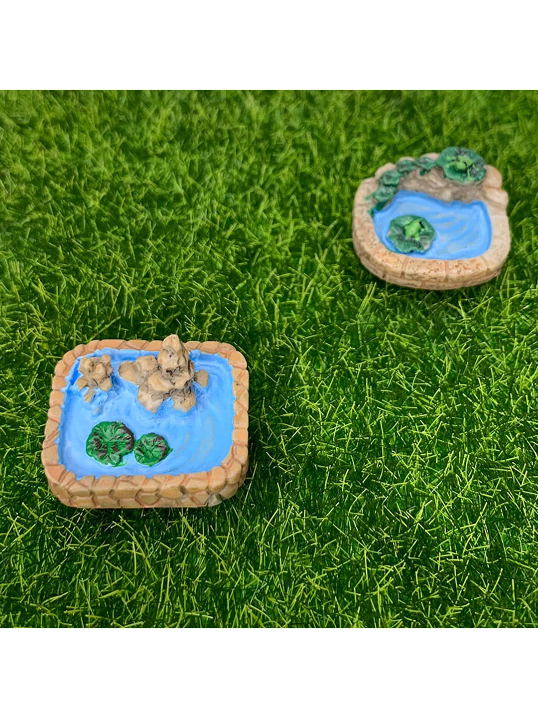 

Wonderland Set of 4 Small Ponds Garden Accessories, Multi