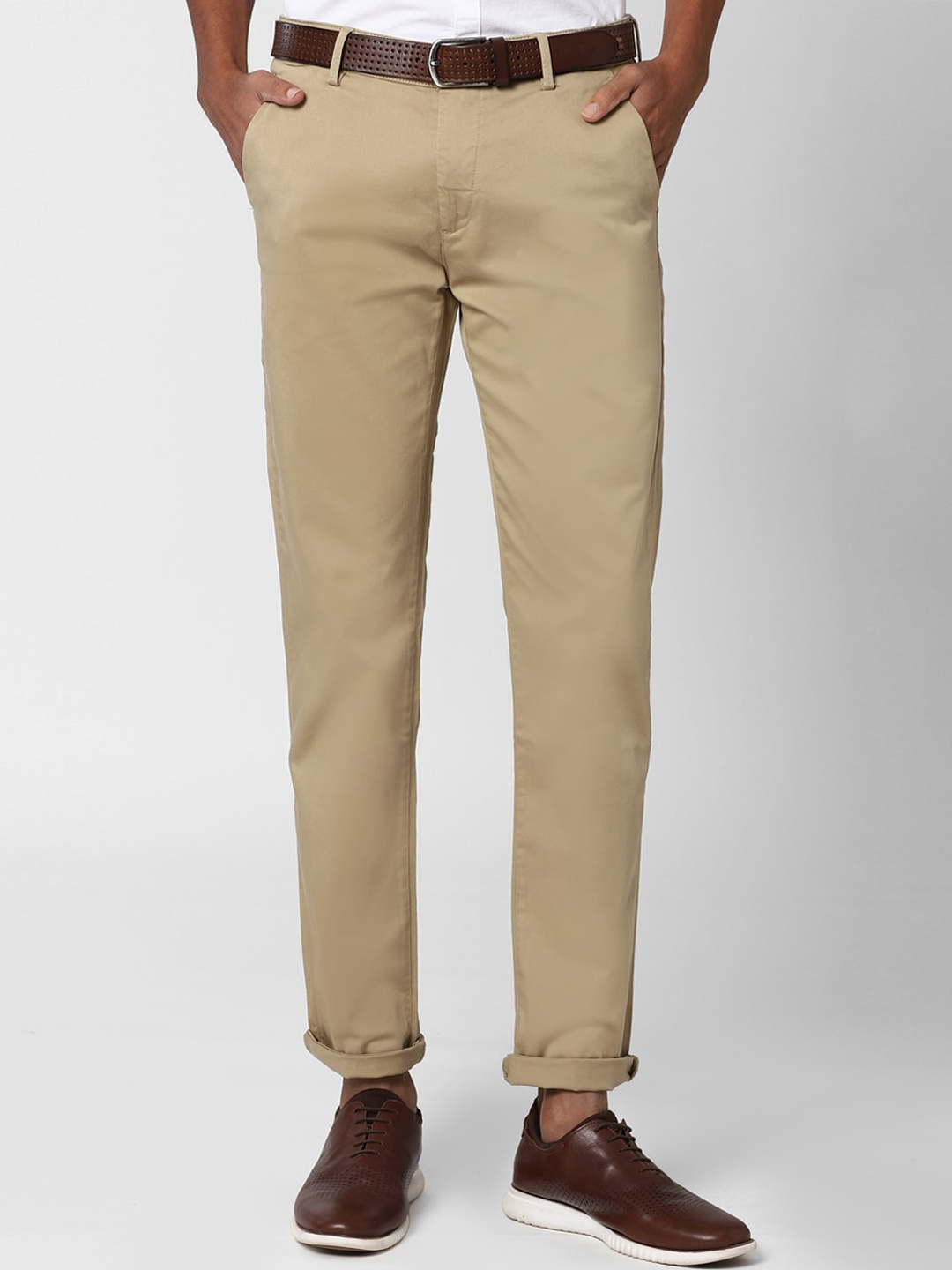 

Peter England Casuals Men Khaki Slim Fit Regular Trousers
