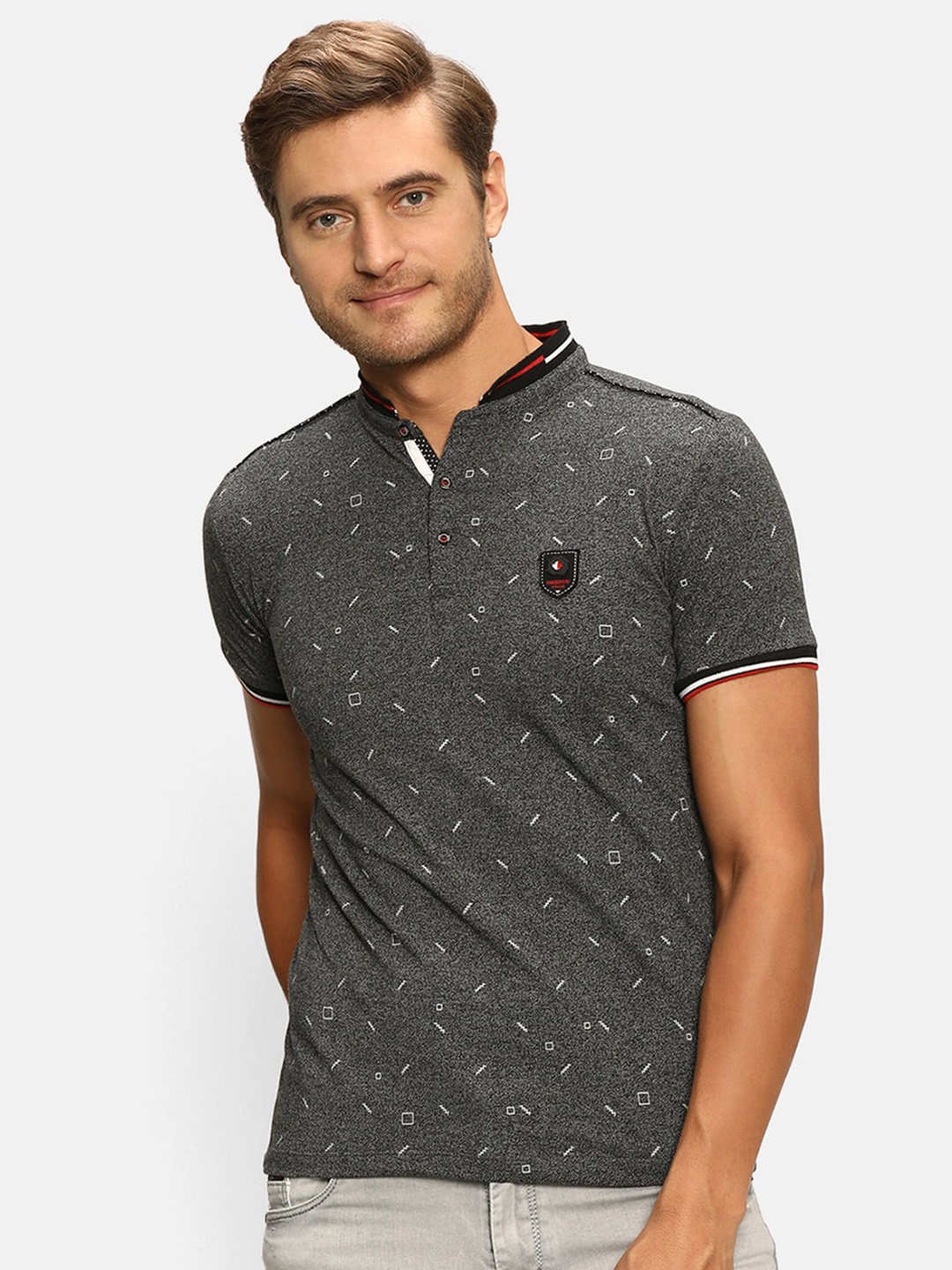 

V2 Value & Variety Men Grey Printed Mandarin Collar Cotton T-shirt