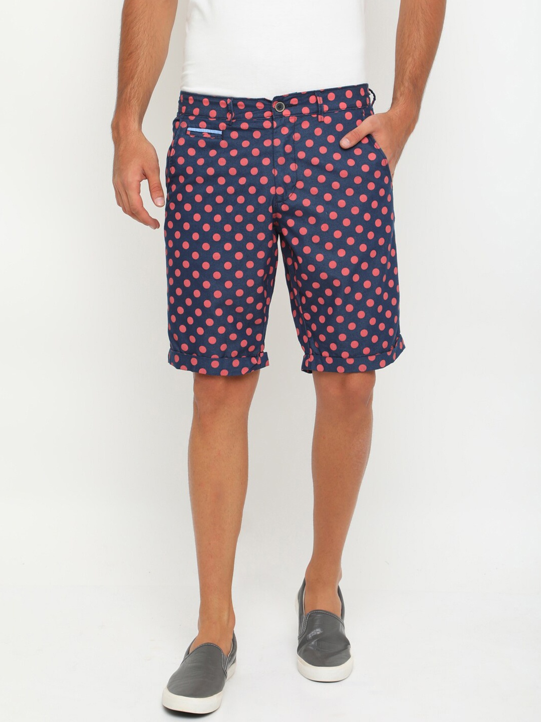 

SHOWOFF Men Navy Blue Checked Slim Fit Mid-Rise Regular Shorts
