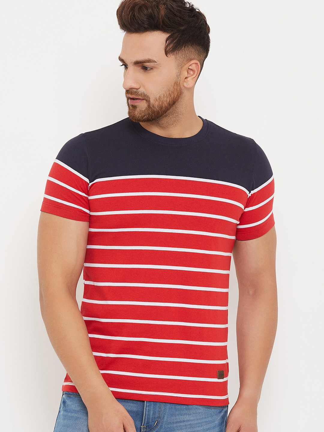 

Austin wood Men Red & White Striped T-shirt