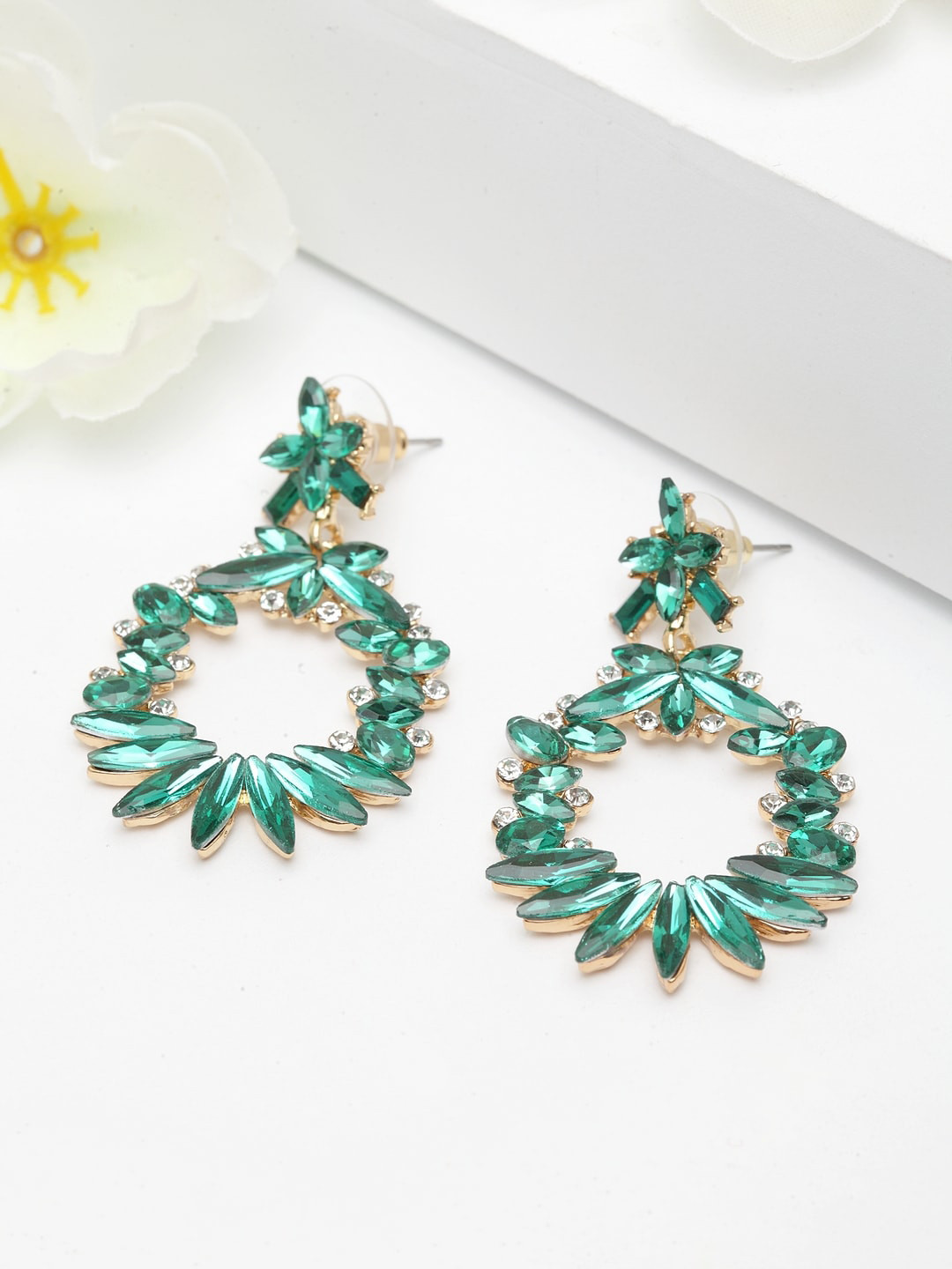 

AVANT-GARDE PARIS Green Antique Contemporary Crystals Drop Earrings