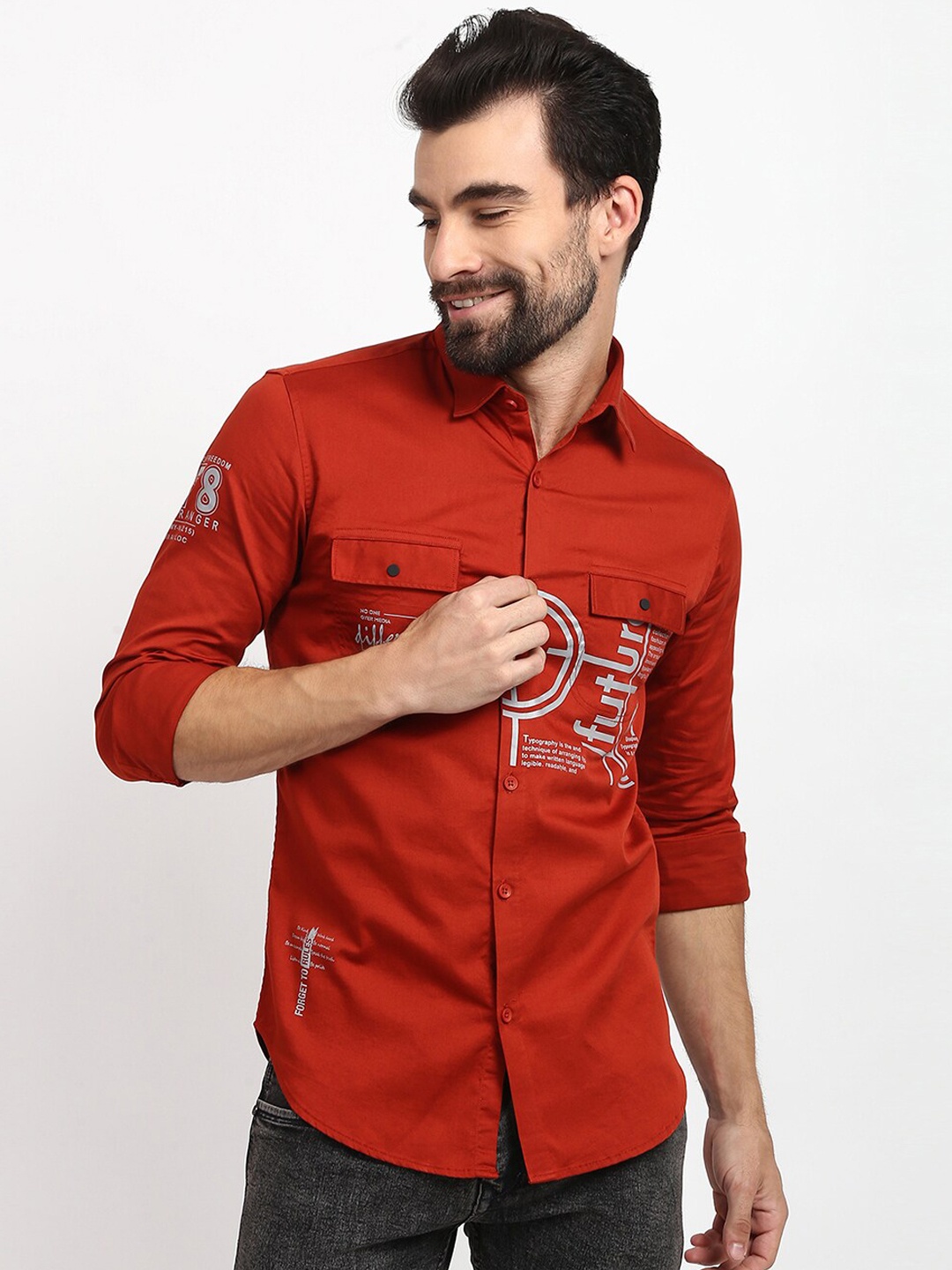 

V2 Value & Variety Men Rust Slim Fit Printed Casual Shirt