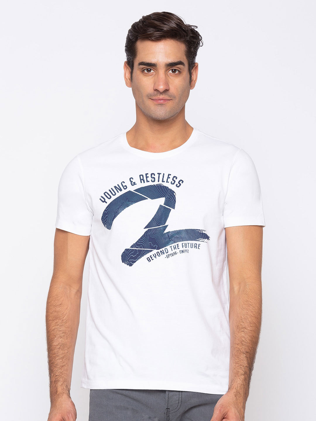 

SPYKAR Men White Typography Printed Slim Fit Pure Cotton T-shirt
