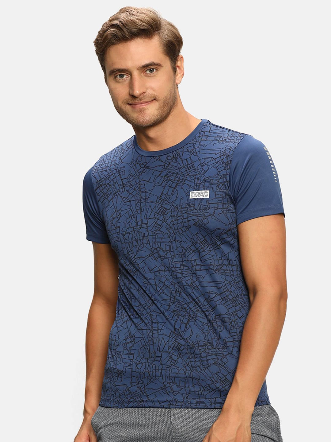 

V2 Value & Variety Men Navy Blue Printed T-shirt