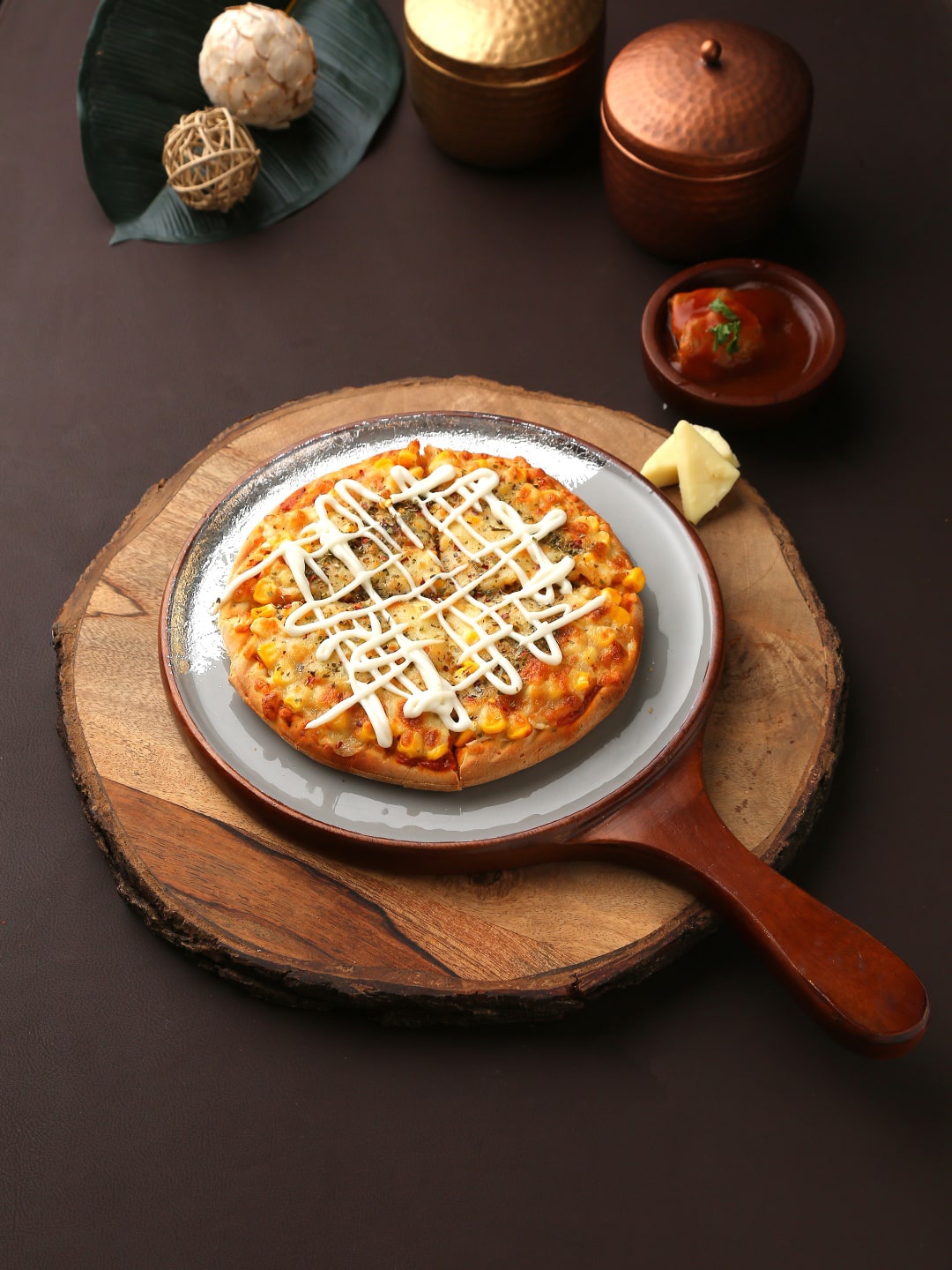 Amoliconcepts Grey & Brown Solid Wood Pizza Pan