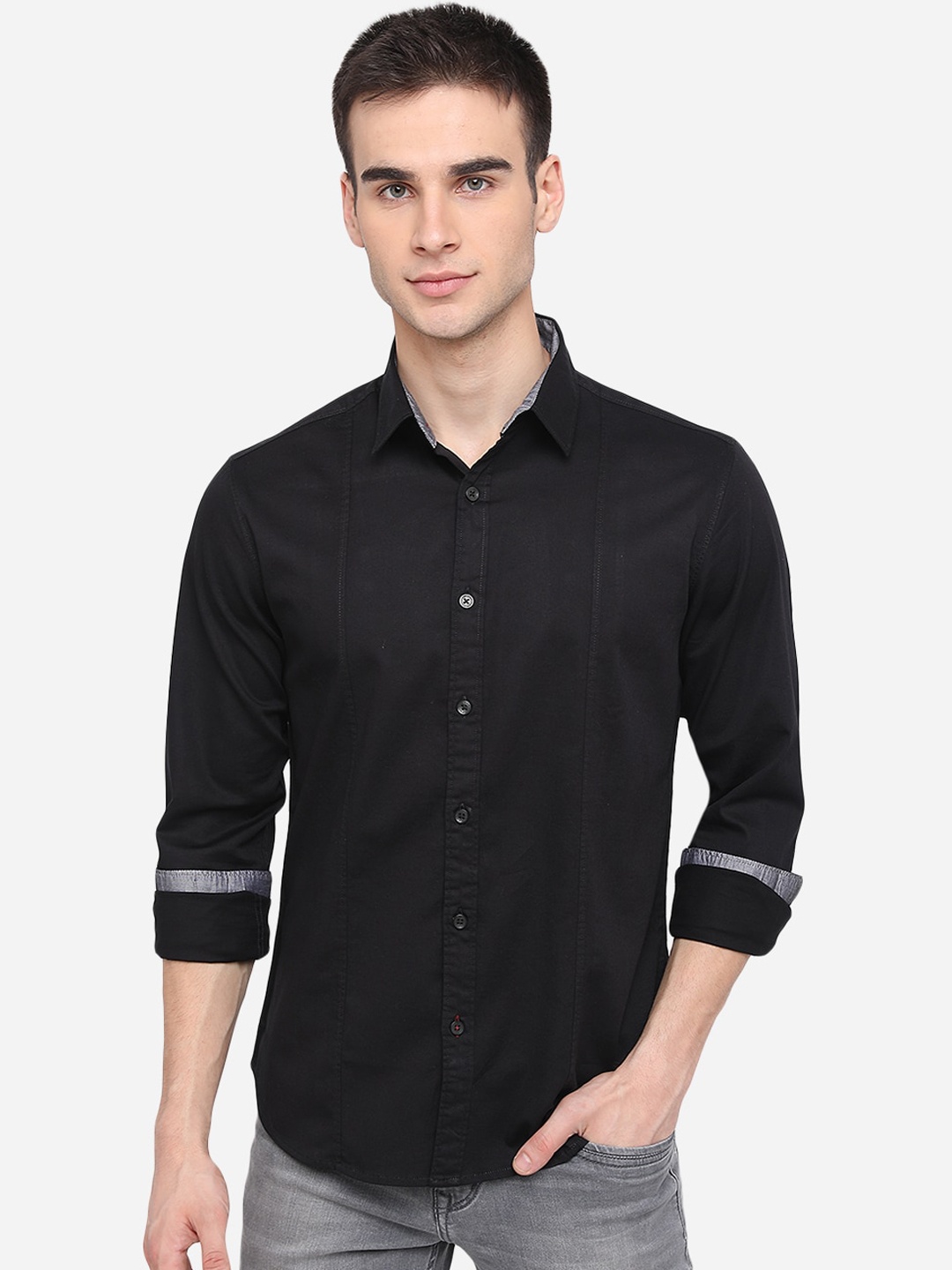 

Greenfibre Men Black Slim Fit Checked Casual Shirt