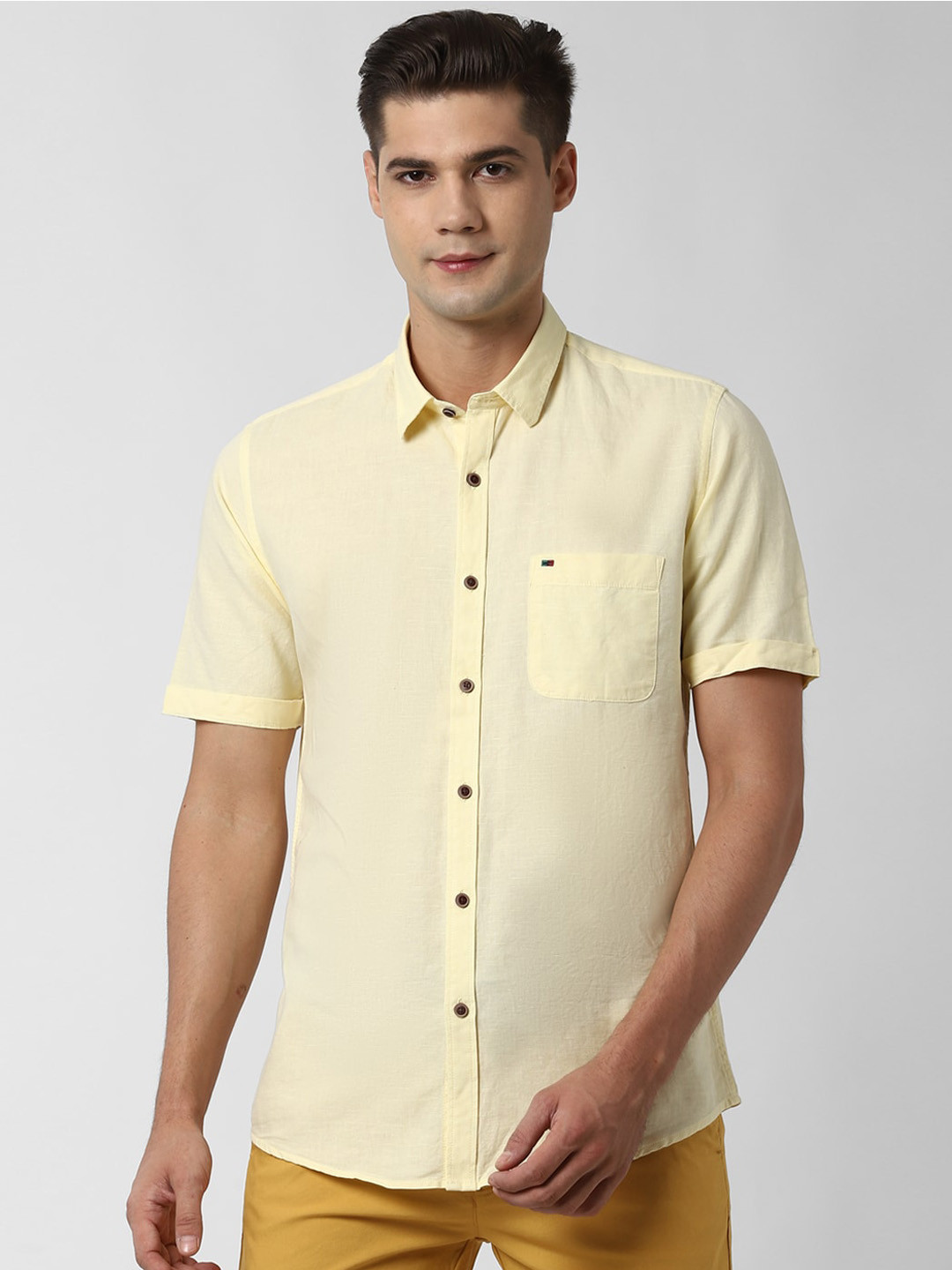 

Peter England Casuals Men Yellow Slim Fit Casual Shirt