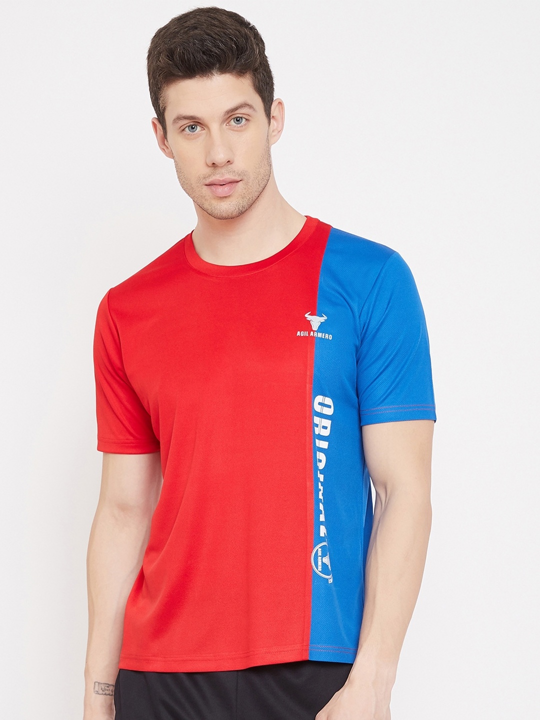 

AGIL ARMERO Men Red & Blue Colourblocked T-shirt