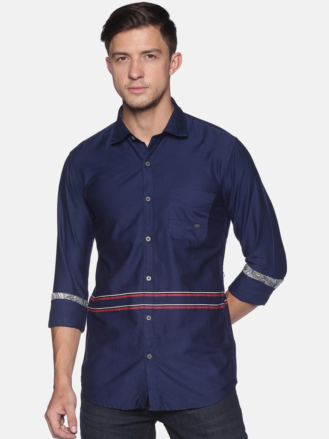 

Campus Sutra Men Navy Blue Casual Shirt