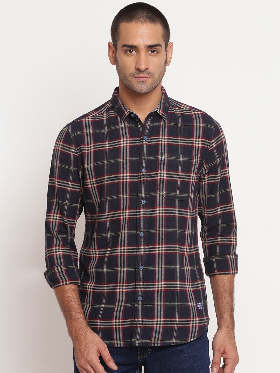 

Wrangler Men Blue Tartan Checks Checked Casual Shirt
