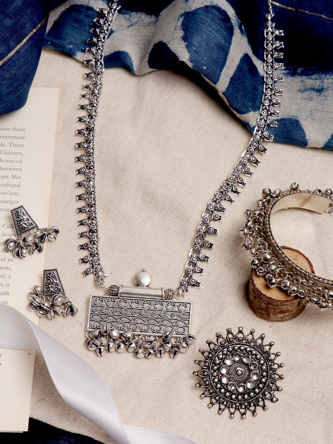 

TEEJH Oxidized Silver-Plated White Stone-Studded Jewellery Set