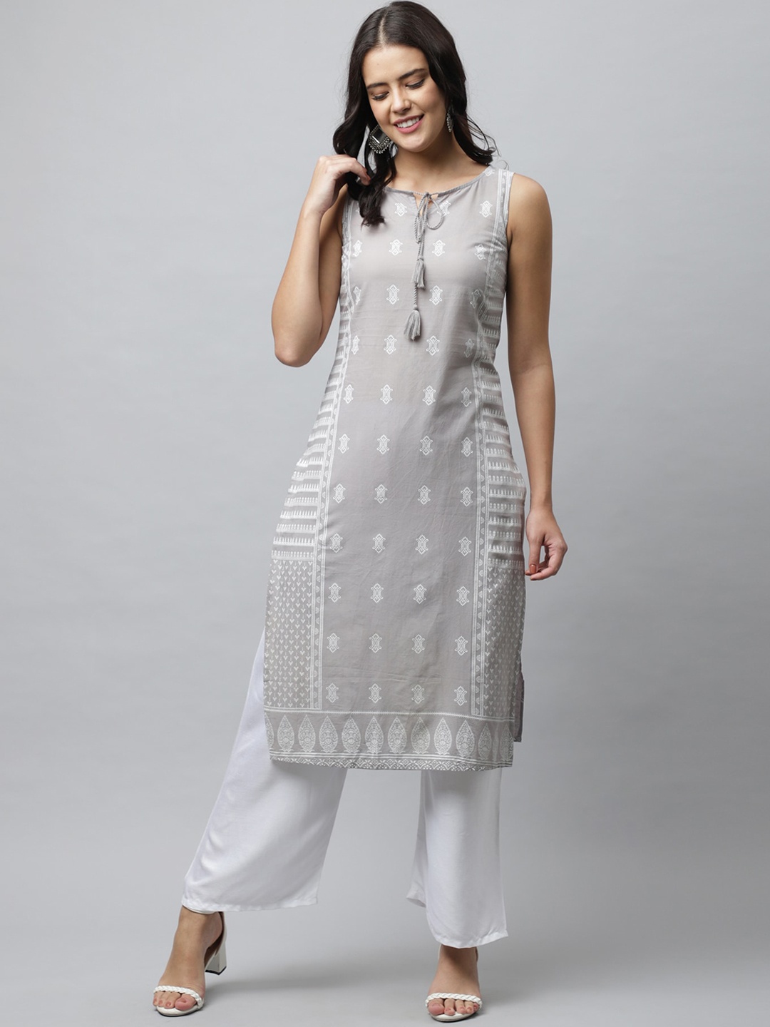 

HERE&NOW Women Grey Ethnic Motifs Printed Thread Work Kurta