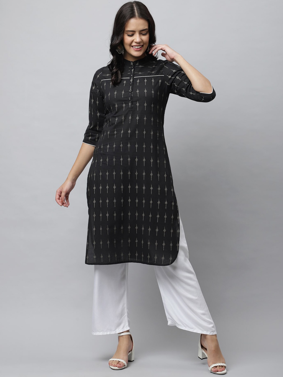 

HERE&NOW Women Black & White Geometric Printed Pure Cotton Kurta
