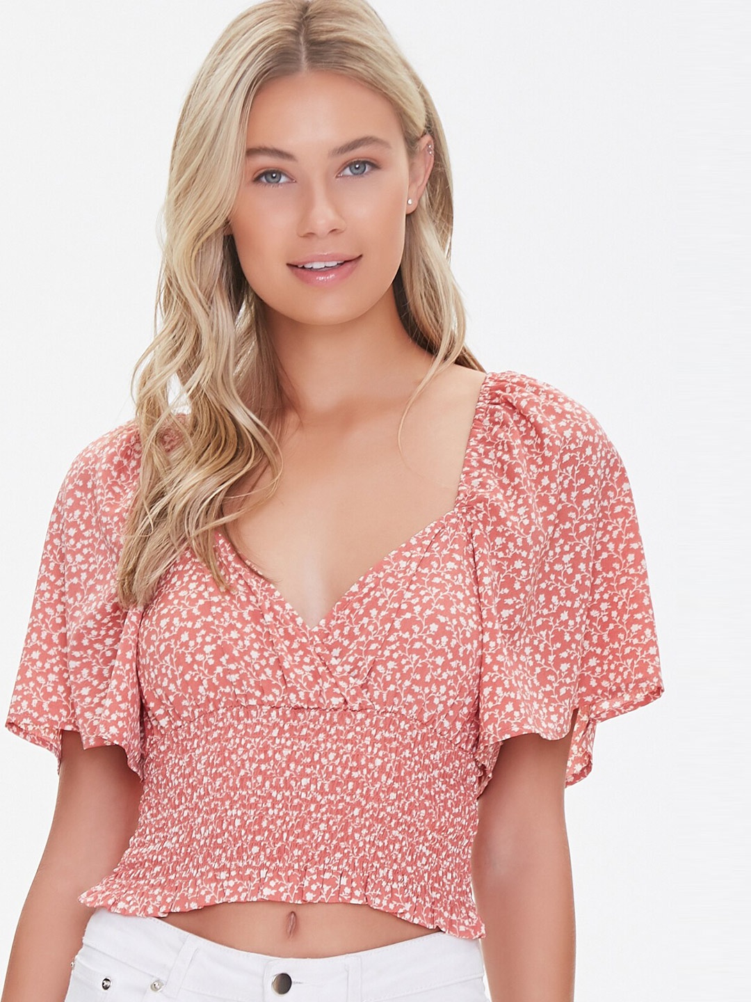 

FOREVER 21 Peach-Coloured & White Floral Flutter Sleeve Smocked Cinched Waist Crop Top