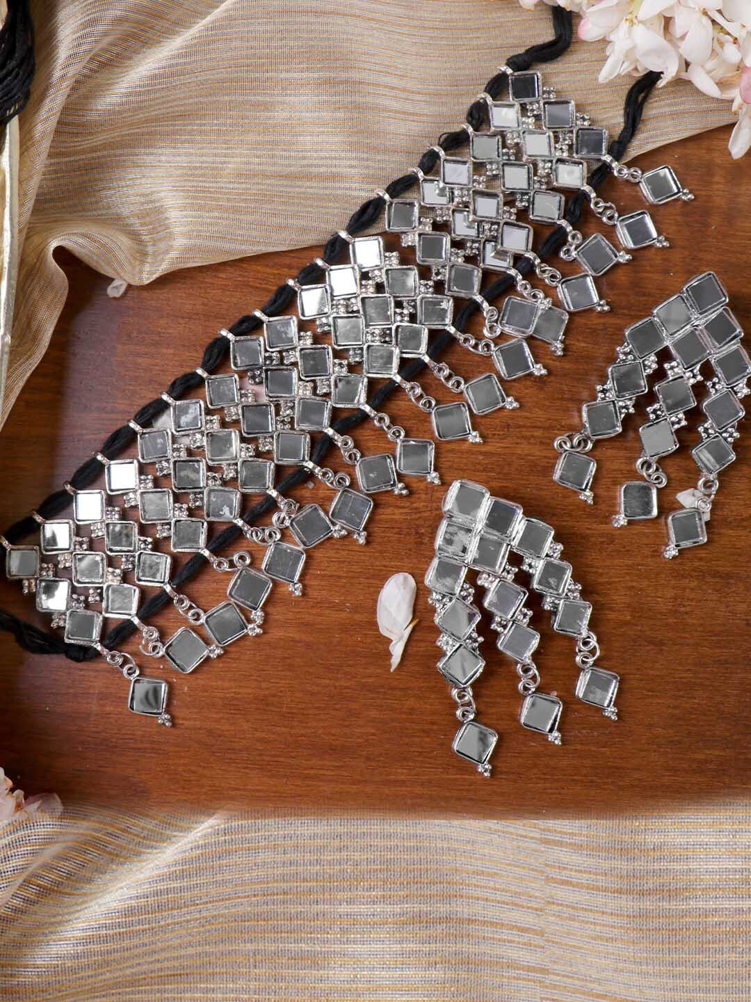 

TEEJH Oxidised Silver-Plated Mirror Jewellery Set