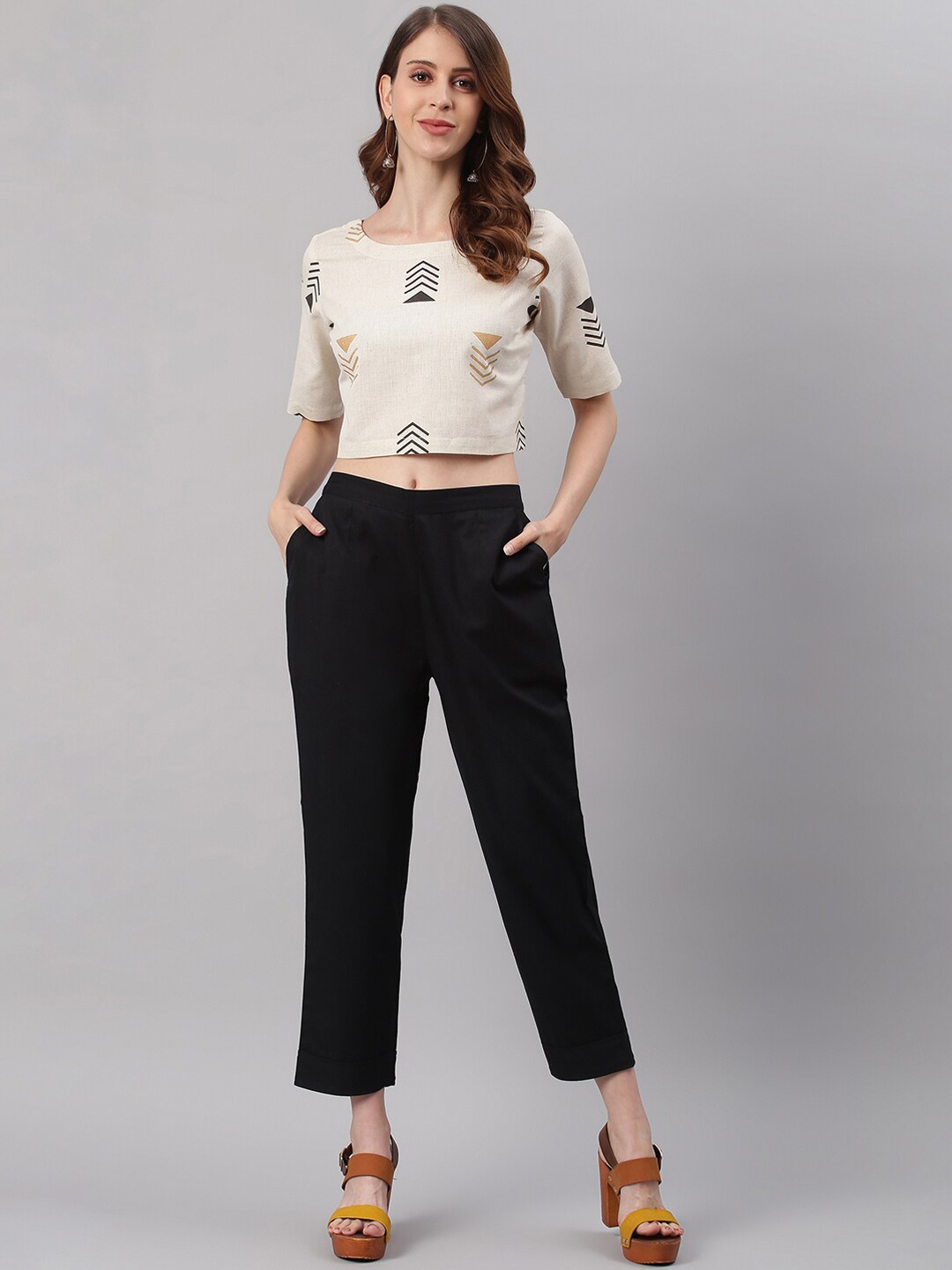 

Janasya Women Cream-Coloured & Black Printed Pure Cotton Crop Top With Trousers