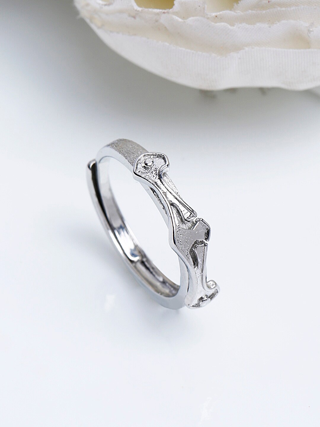 

Shining Diva Fashion Platinum-Plated Silver-Toned Finger Ring