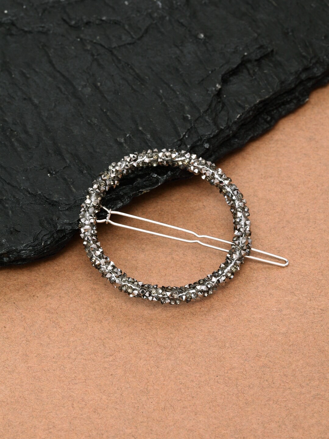 

Ferosh Women Silver-Toned Shining Circle Hair Pin