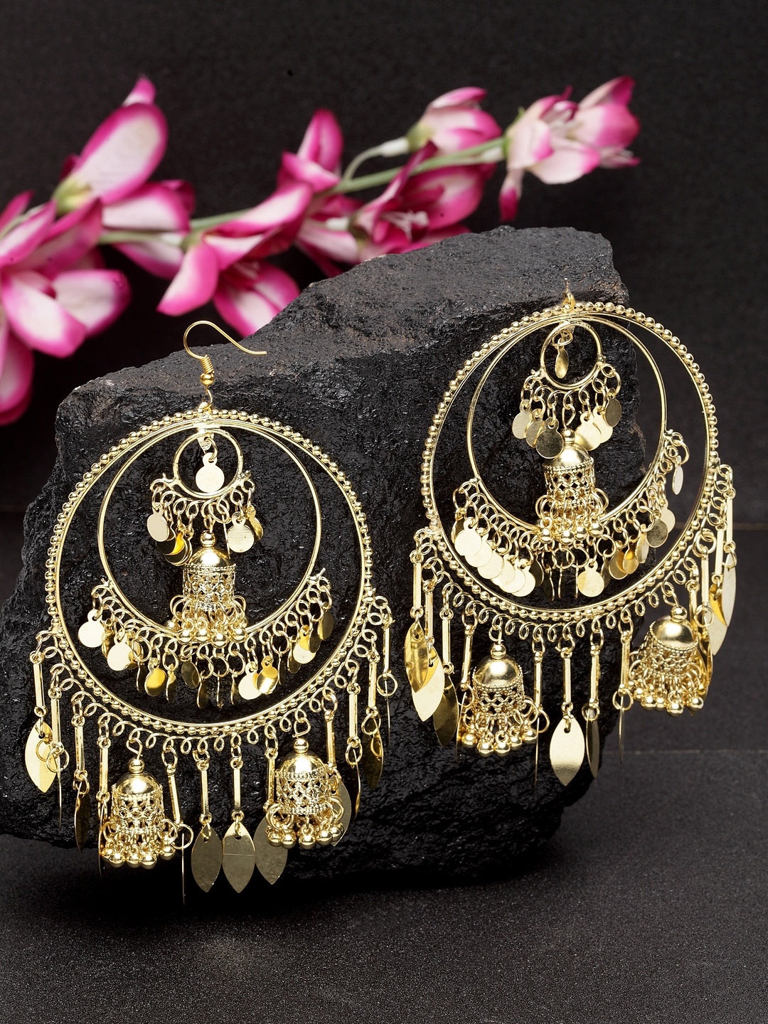 

Moedbuille Gold-Toned Circular Drop Earrings