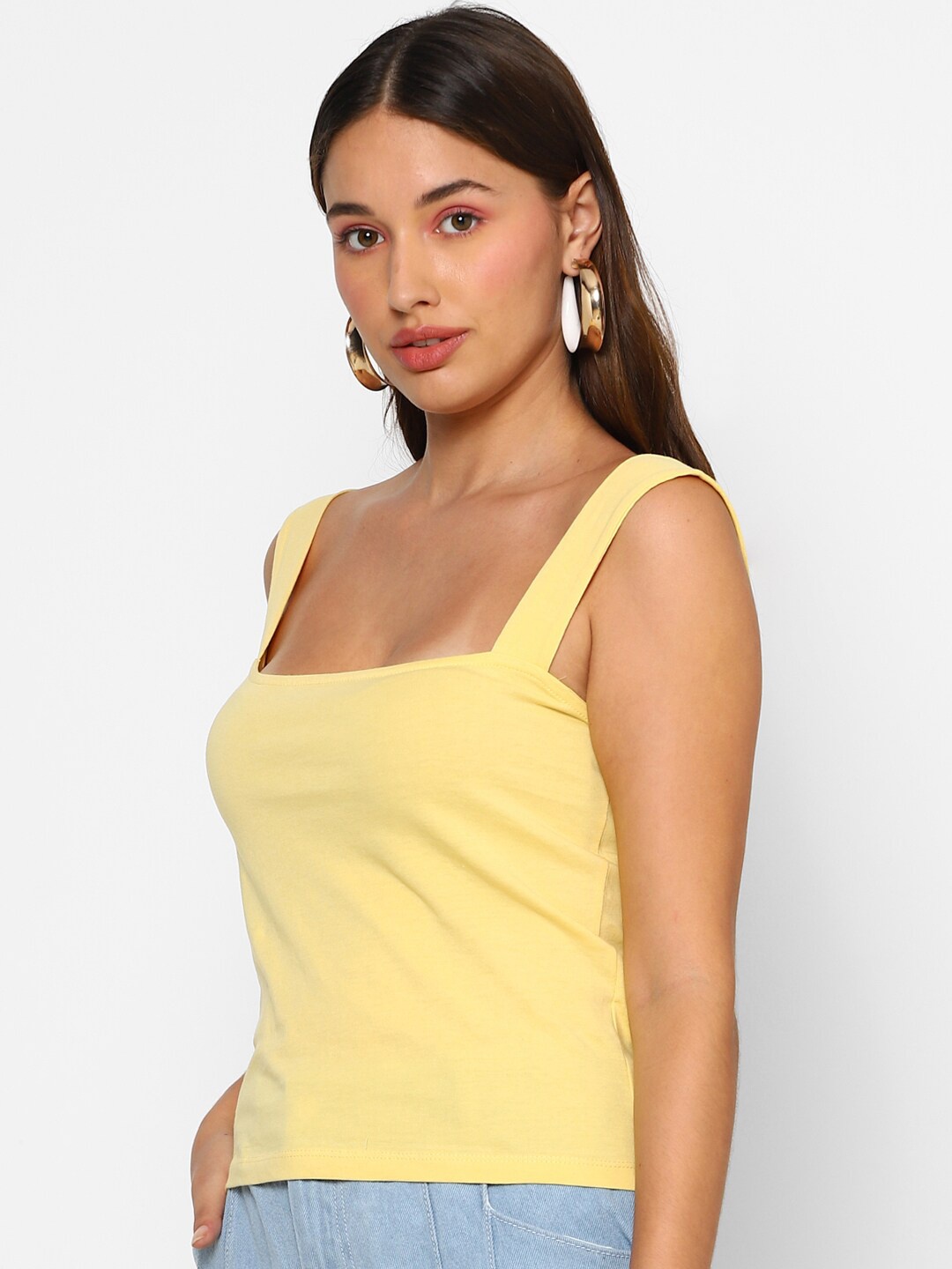 

FOREVER 21 Yellow Square Neck Strap Regular Top