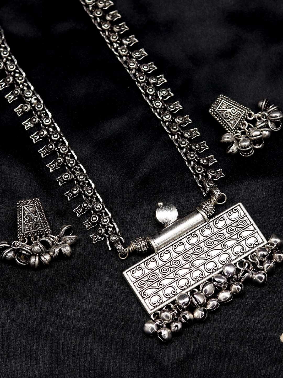 

TEEJH Oxidised Silver-Plated Beaded Jewellery Set