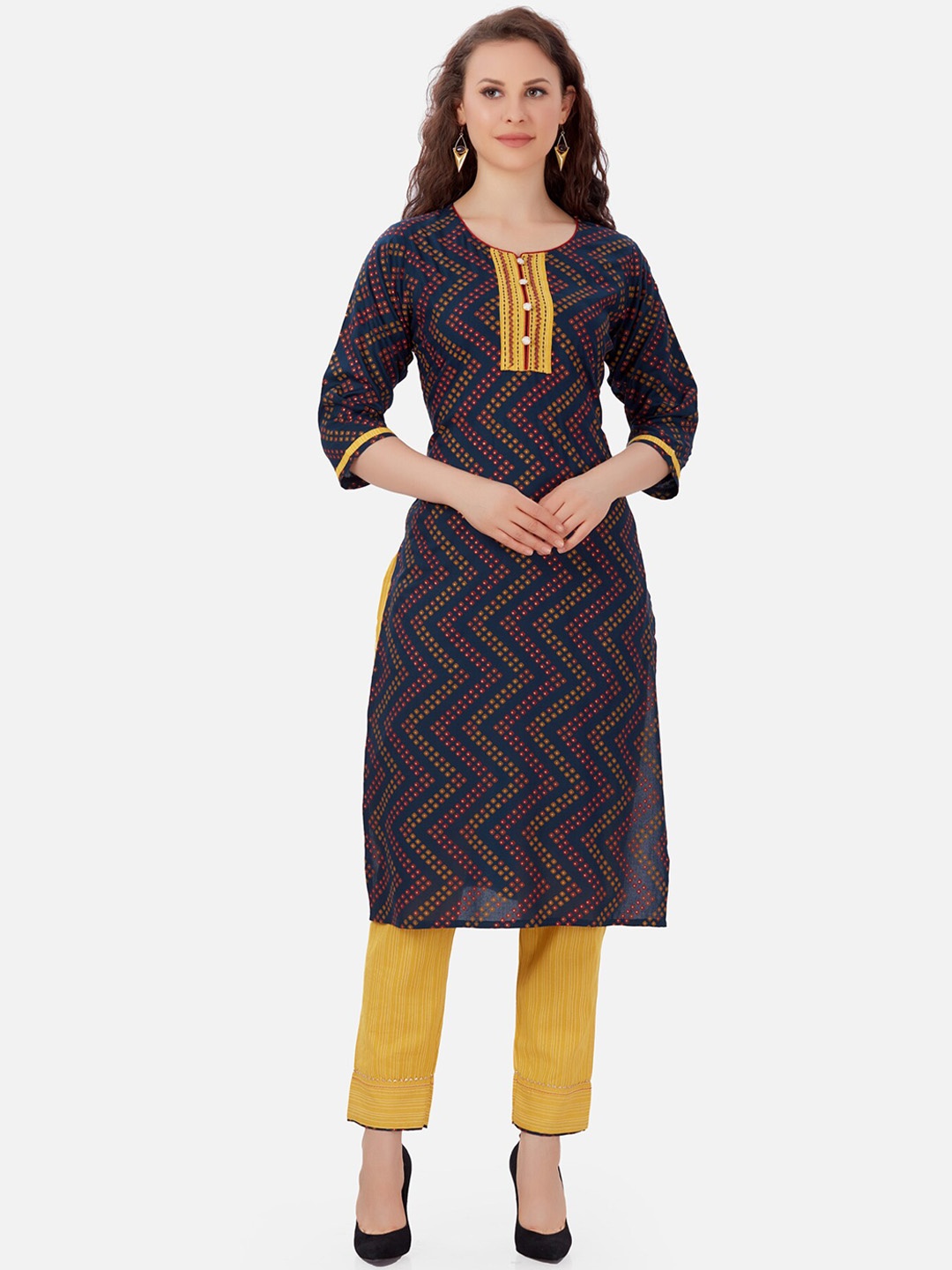 

Kiana Women Navy Blue & Yellow Geometric Printed Straight Kurta with Trousers