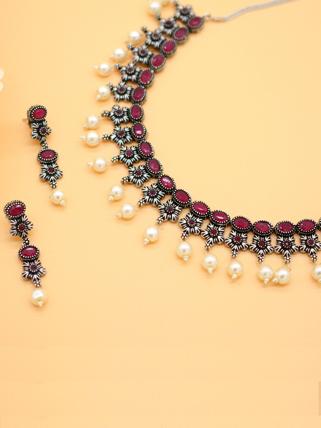 

TEEJH Oxidised Silver-Plated Red & White Stone-Studded & Beaded Jewellery Set
