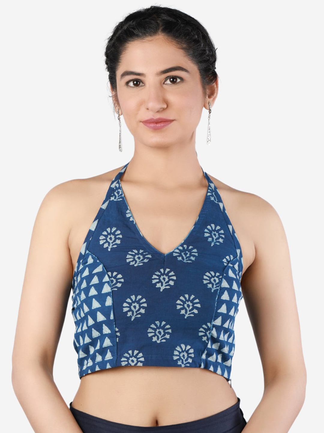 

Llajja Women Blue Printed Pure Cotton Saree Blouse