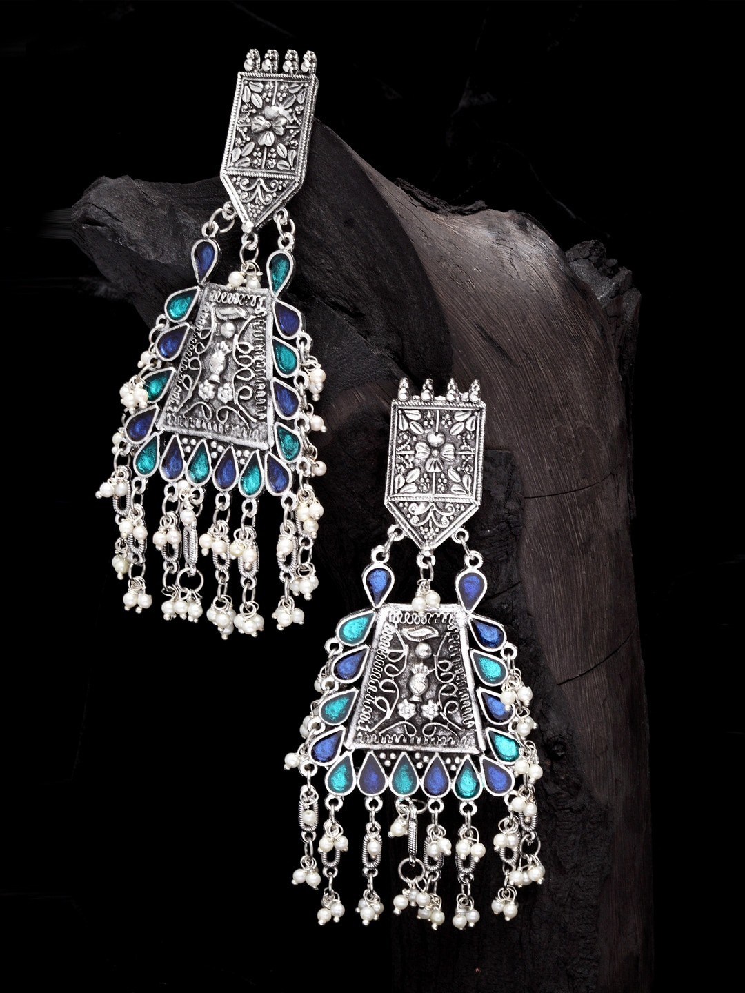 

Moedbuille Blue Contemporary Drop Earrings