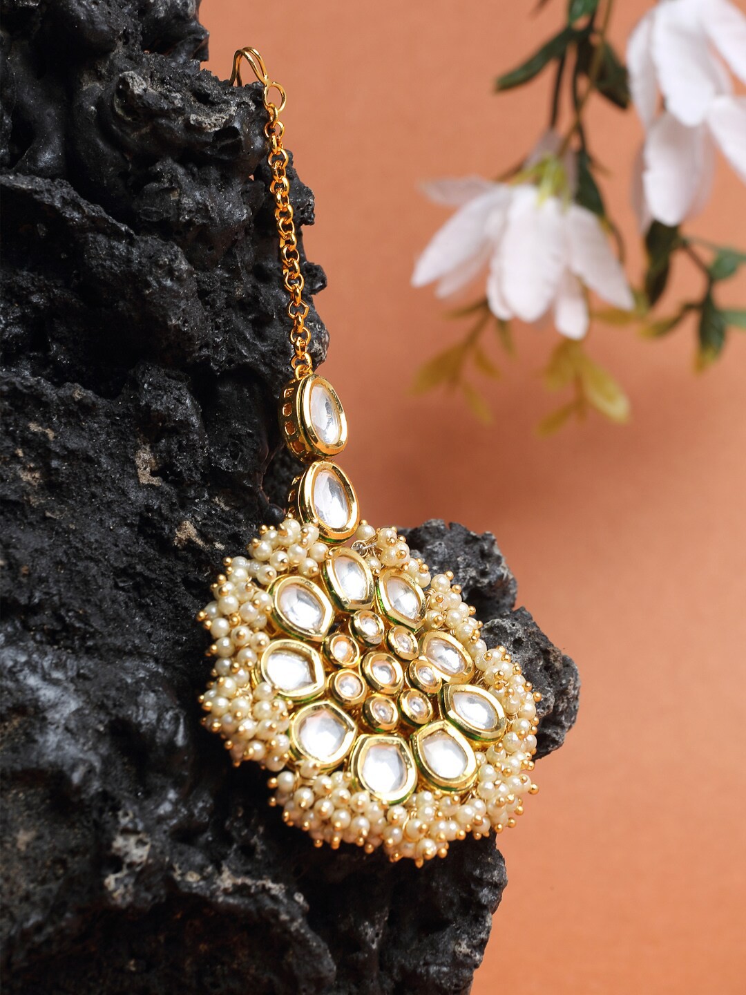 

Ruby Raang Gold-Plated White Kundan-Studded Pearl Beaded Maang Tikka