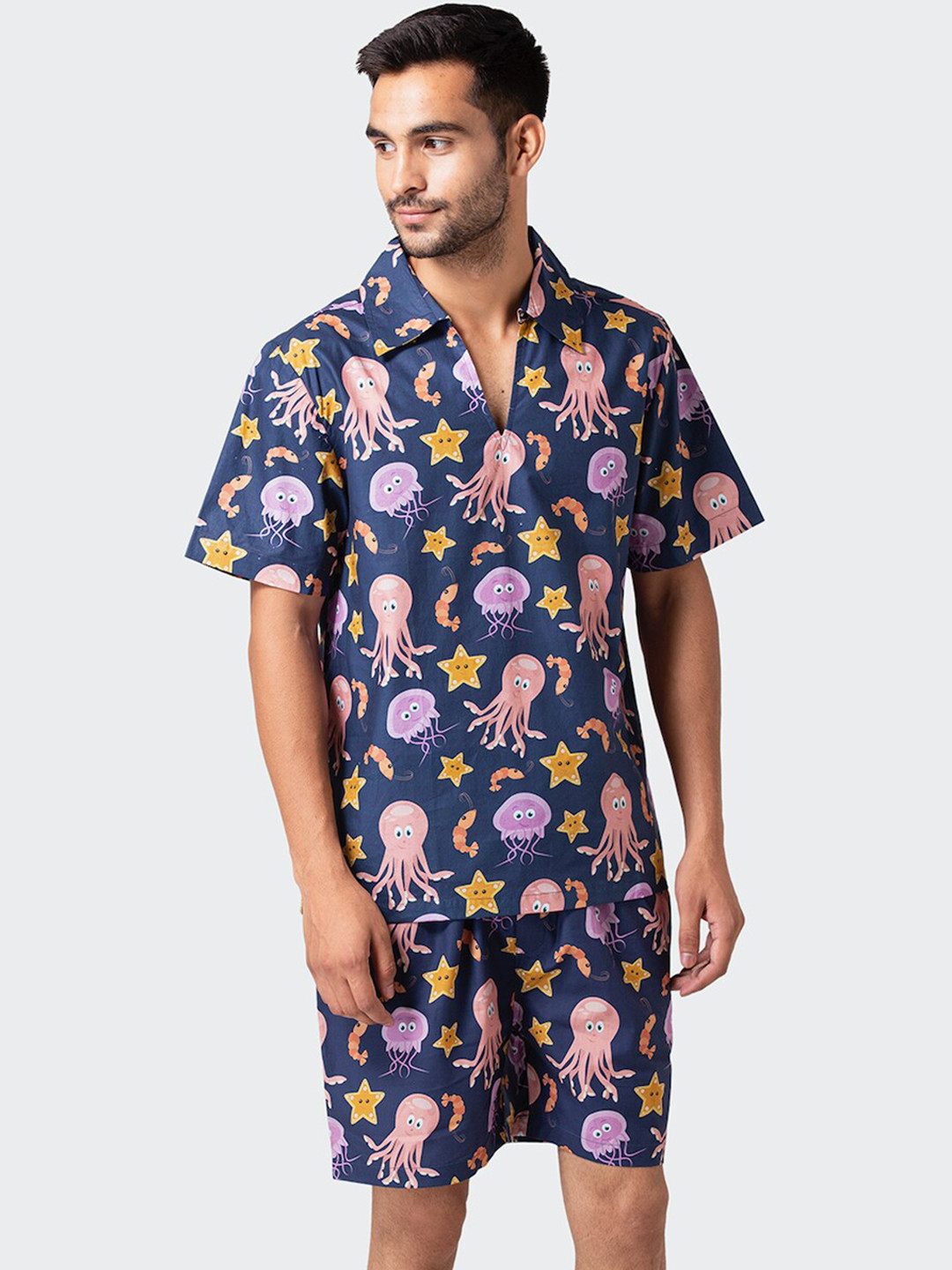 

Fluffalump Men Navy Blue & Purple Printed Night suit