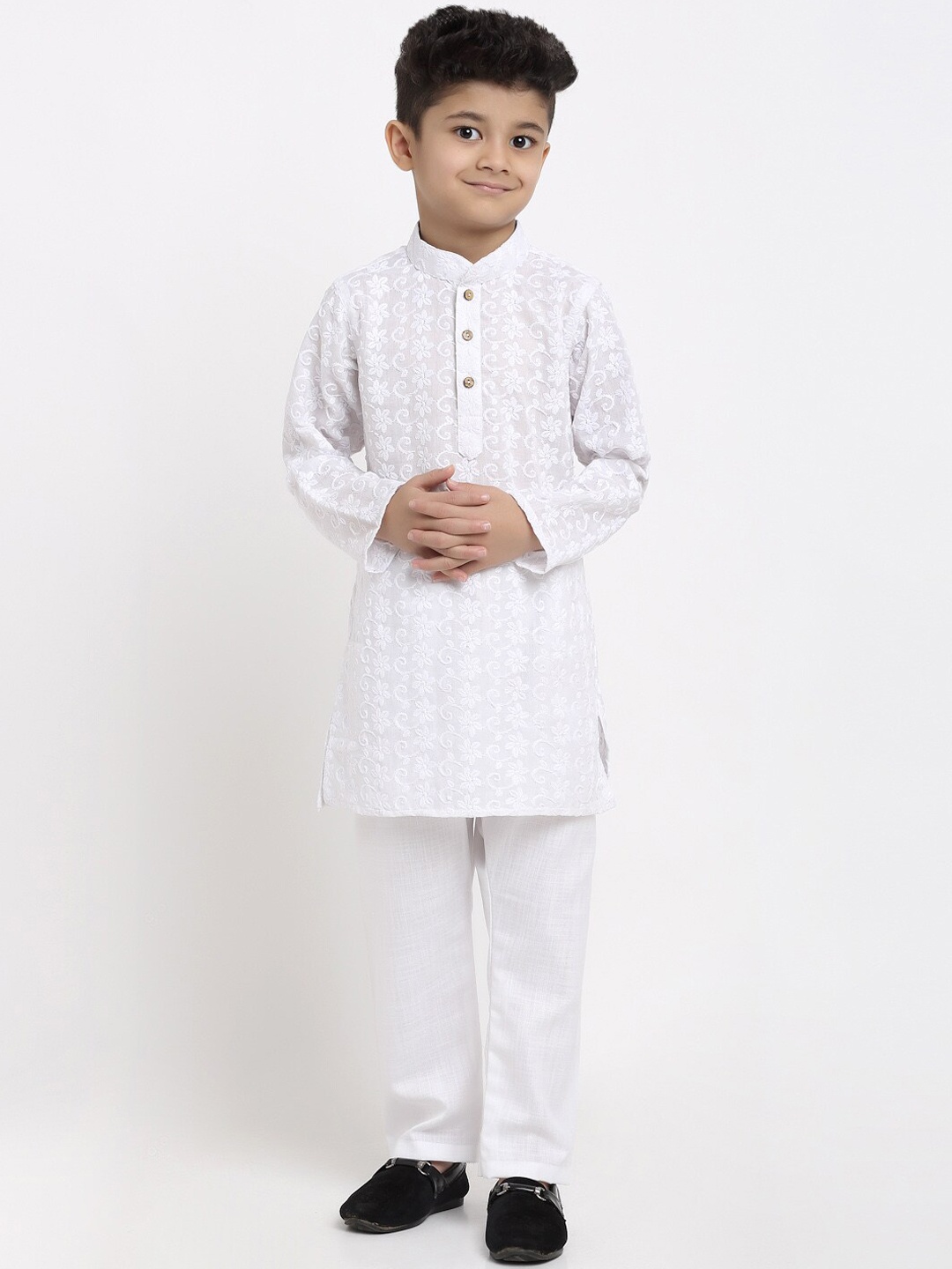 

TREEMODA Boys White Floral Embroidered Pure Cotton Kurta with Pyjamas