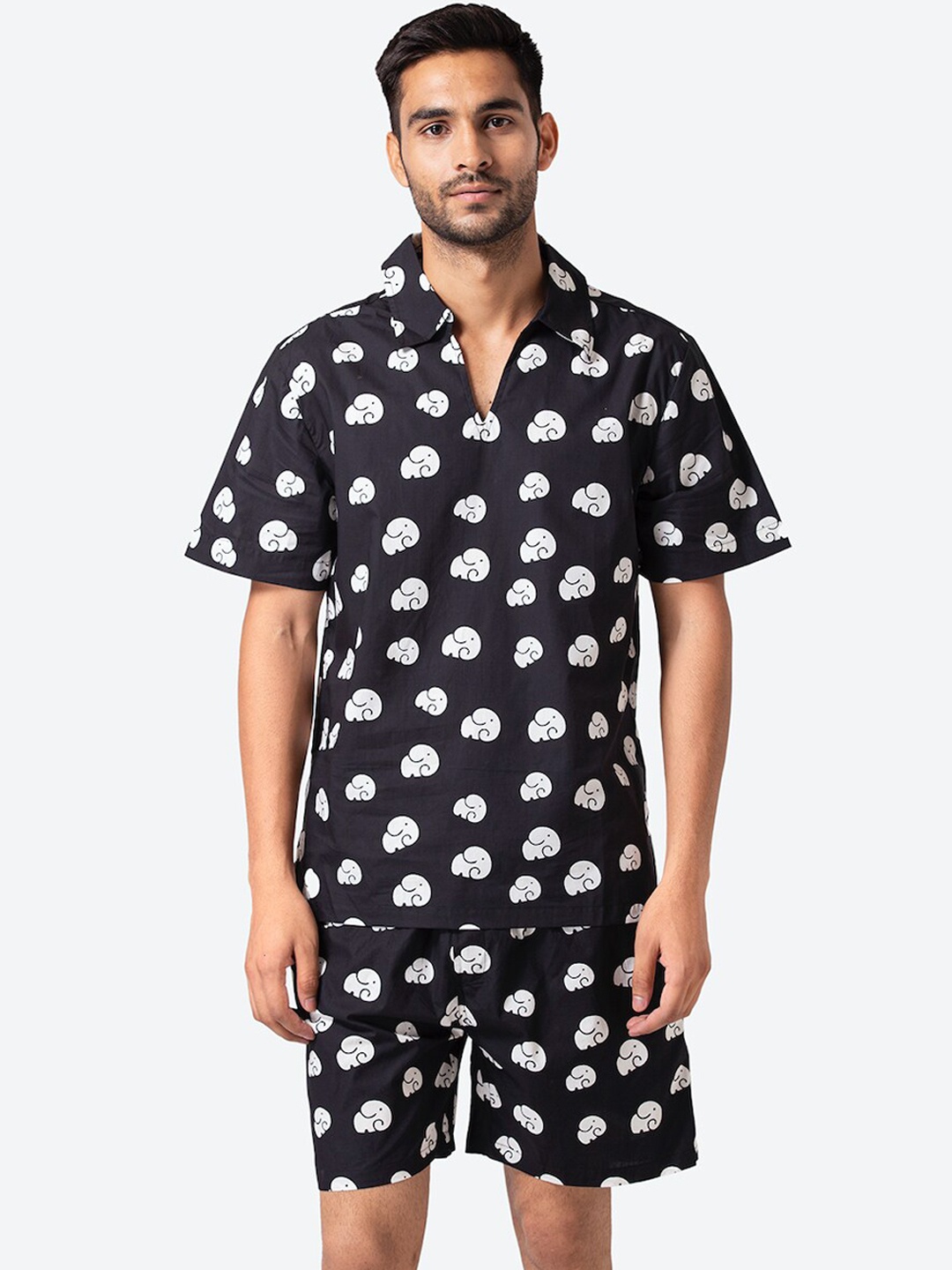 

Fluffalump Men Black & White Printed Night suit FLU29TSET-FLBLACK-XXS