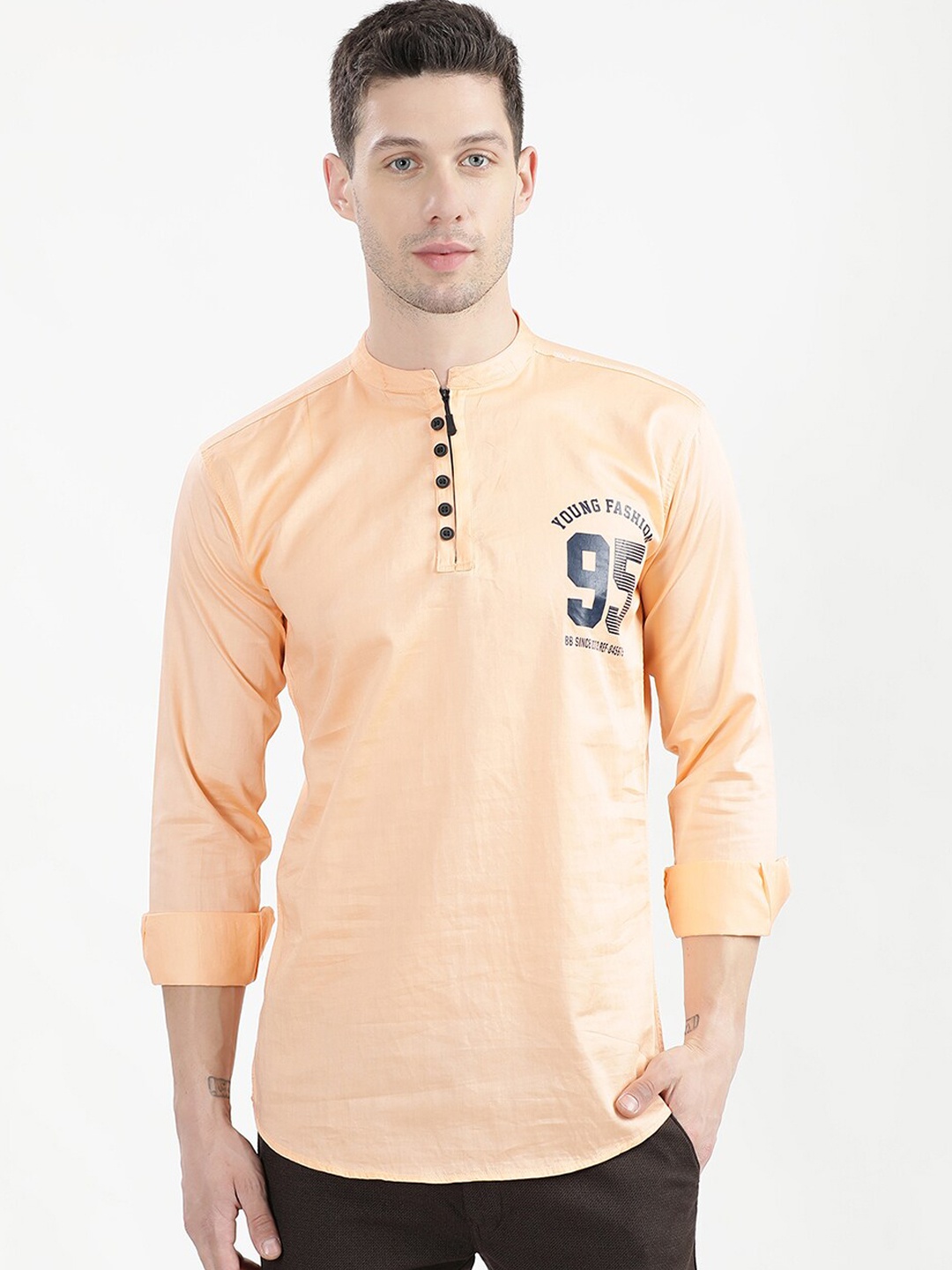 

V2 Value & Variety Men Orange Satin Kurta