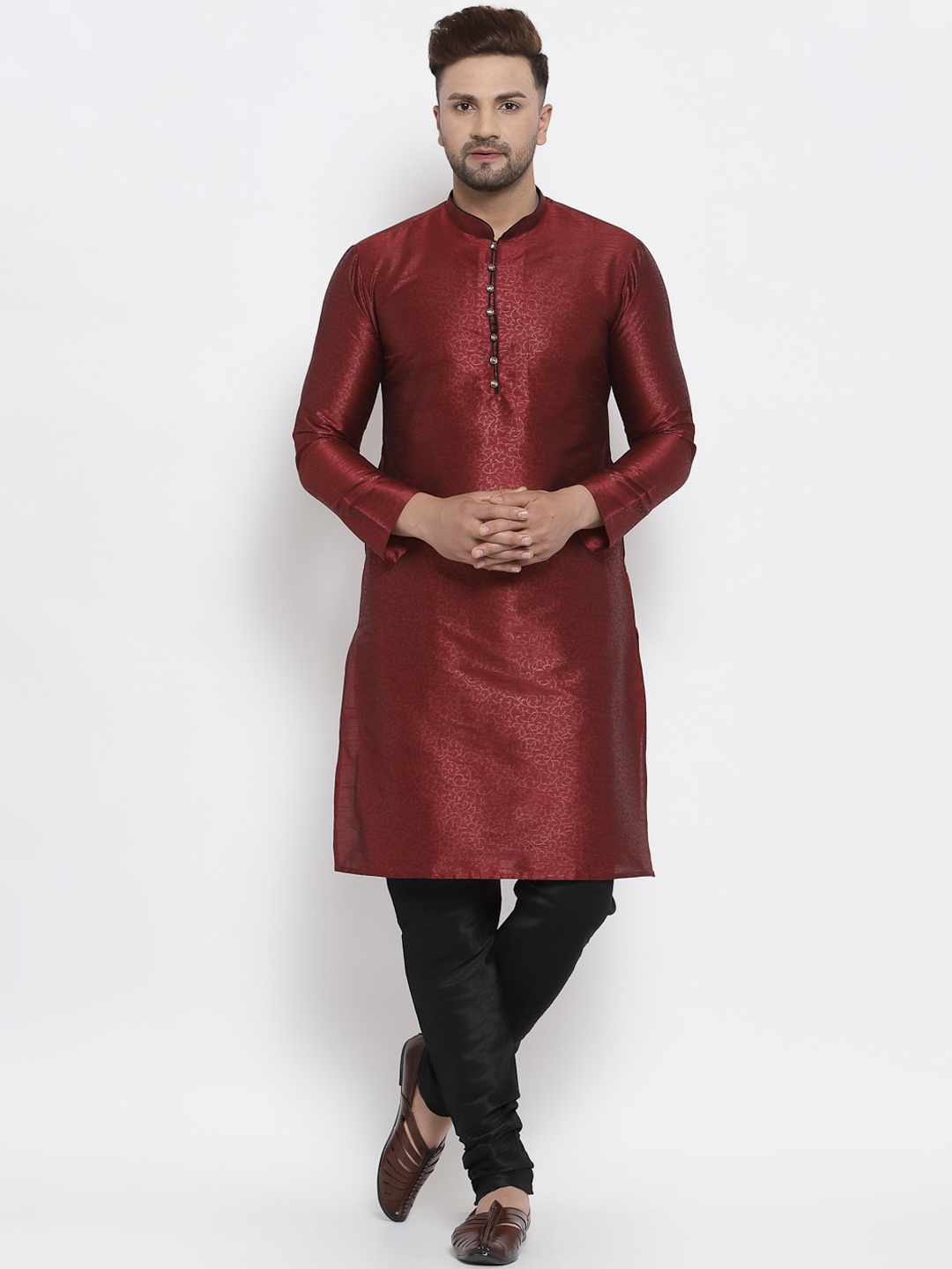 

MAXENCE Men Maroon Linen Kurta with Churidar